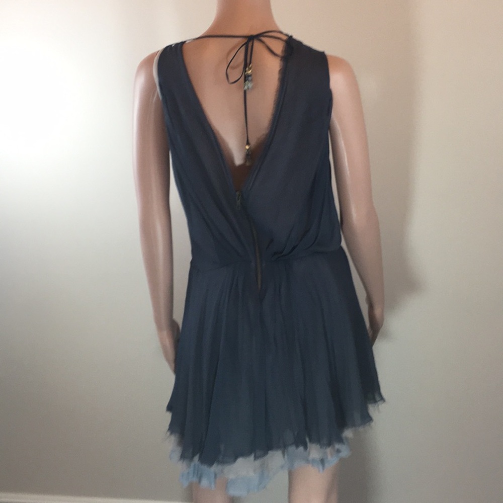 Gorgeous LaROK silk dress, Size M - Picture 4 of 6